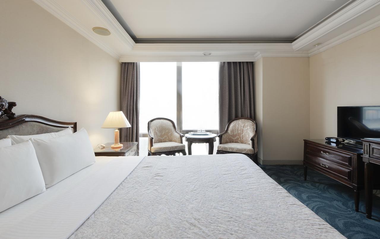 Forbes Hotel Taichung Luaran gambar