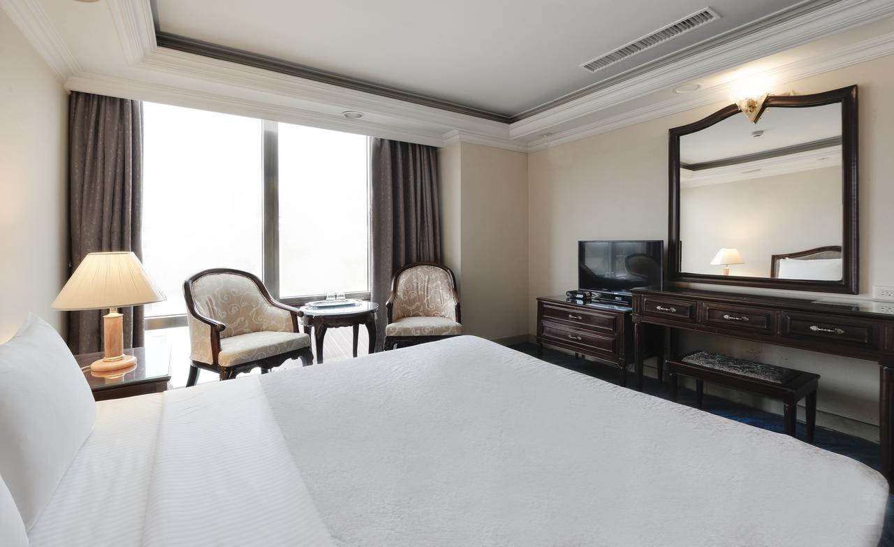 Forbes Hotel Taichung Luaran gambar
